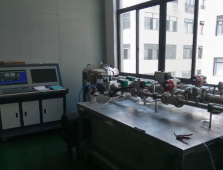 軸承冷水道水壓測試系統-殼體水冷道水壓密封性試驗機